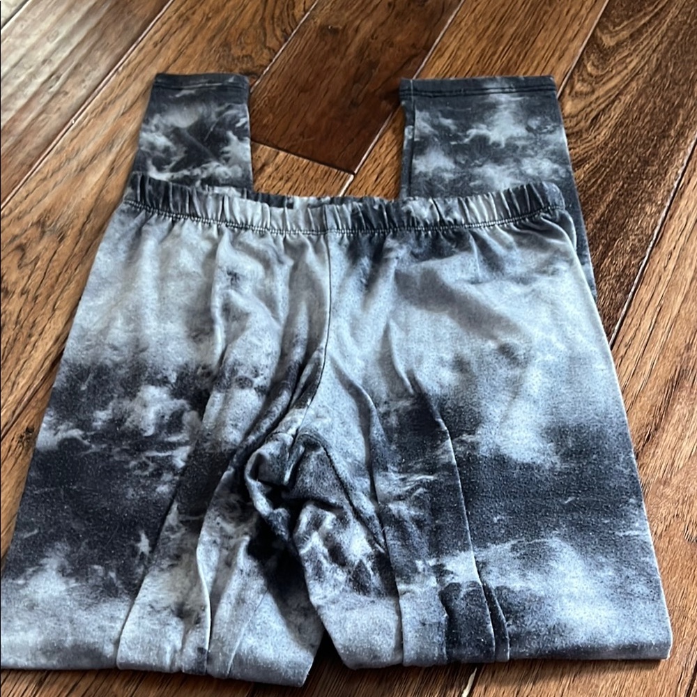 Sugar Black and Gray Tie-Dye Leggings